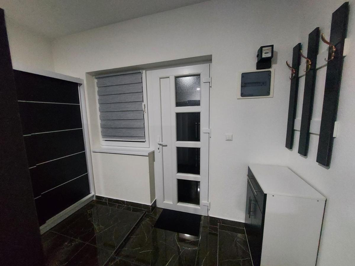 Malm Travnik Apartment Exterior photo
